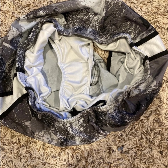 Girls Nike shorts - Picture 4 of 6